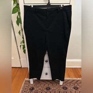 Banana Republic women’s size 12 black pants cropped pockets Avery style